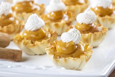 Mini Pumpkin Pie Cups