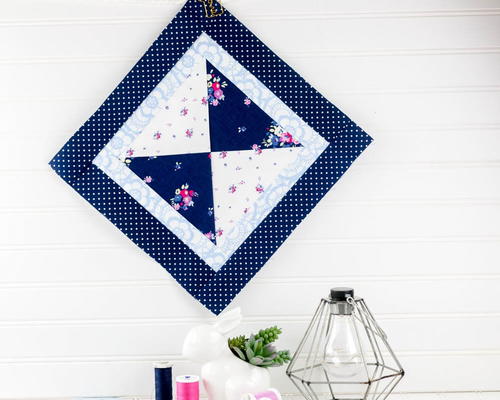 Mini Hourglass Quilt Pattern Mini Hourglass Quilt Pattern