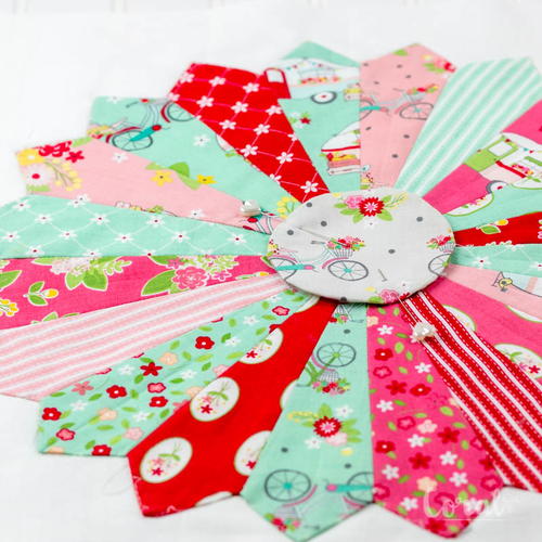 How to Make a Dresden Plate Quilt Block How to Make a Dresden Plate Quilt Block