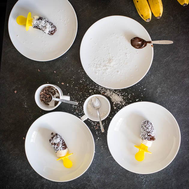 Paleo Frozen Bananas Dipped In Chocolate Paleo Frozen Bananas Dipped In Chocolate