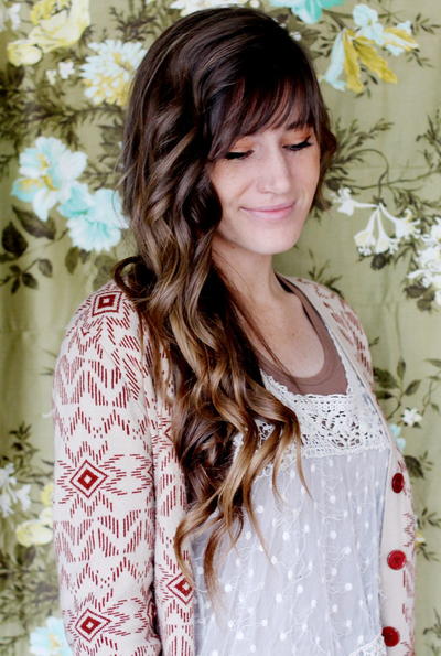 5 Minute Beachy Waves Hair Tutorial 5 Minute Beachy Waves Hair Tutorial