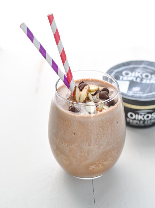 Chocolate Almond Protein Smoothie Chocolate Almond Protein Smoothie