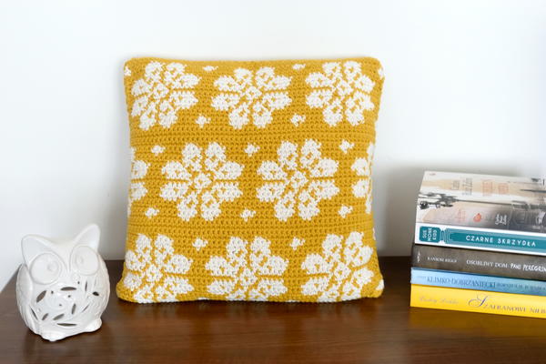 Dahlia Pillow Dahlia Pillow