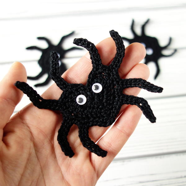 Crochet Heart Shaped Spider Crochet Heart Shaped Spider