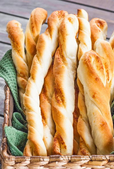 Twisted Parmesan Breadsticks Twisted Parmesan Breadsticks