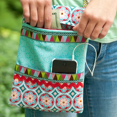 Keep it Close Daytrip Purse Keep it Close Daytrip Purse