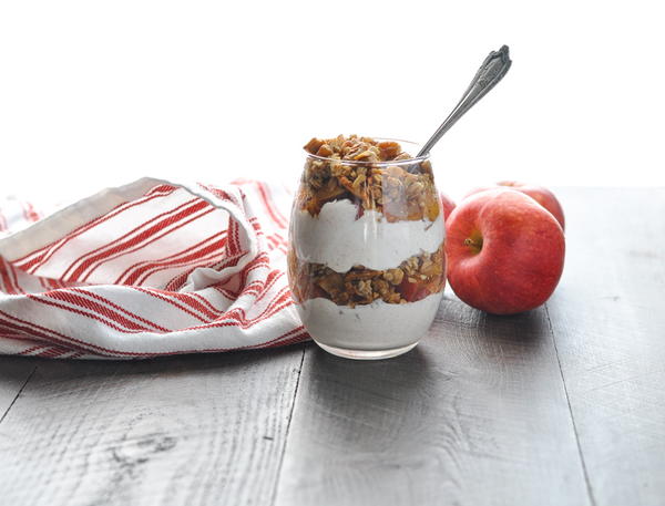 Apple Crisp Yogurt Parfait Apple Crisp Yogurt Parfait