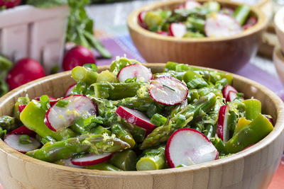 Lemony Asparagus and Radish Salad