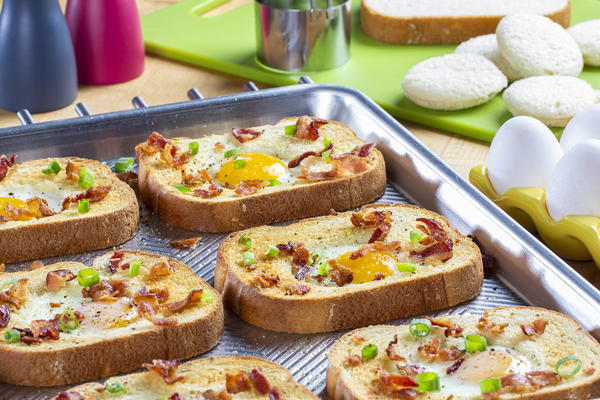 Sheet Pan Egg in a Hole