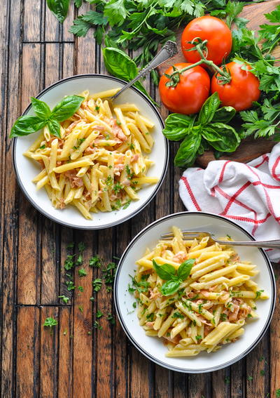 5-Ingredient Penne with Parmesan Cream Sauce