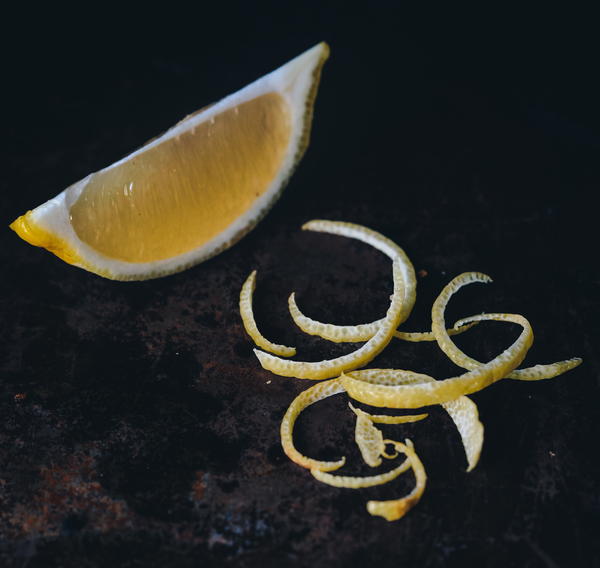 Lemon cut lengthwise