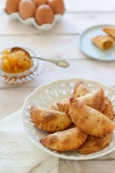 Spanish Spaghetti Squash & Cinnamon Hand Pies 