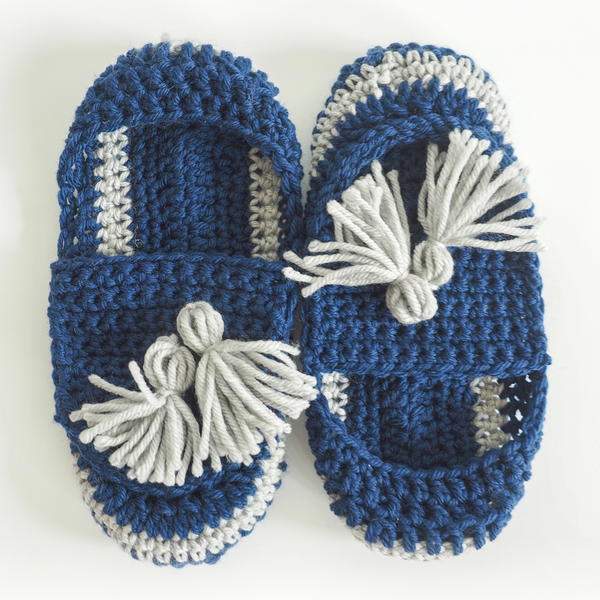 Tassel Slip-on Slippers Crochet Pattern Tassel Slip-on Slippers Crochet Pattern