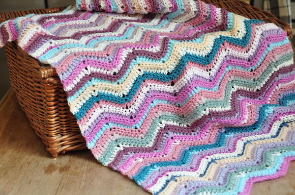 The Ripple Stitch Blanket The Ripple Stitch Blanket