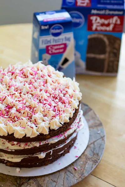 Easy Devils Food Valentines Cake Easy Devil's Food Valentine's Cake