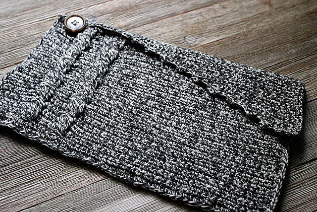 Cabled Clutch Cabled Clutch