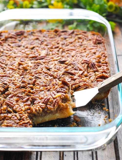 Easy Pecan Pie Bars Easy Pecan Pie Bars
