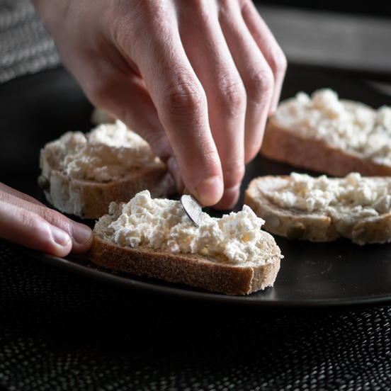 How to make Homemade Ricotta Cheese How to make Homemade Ricotta Cheese