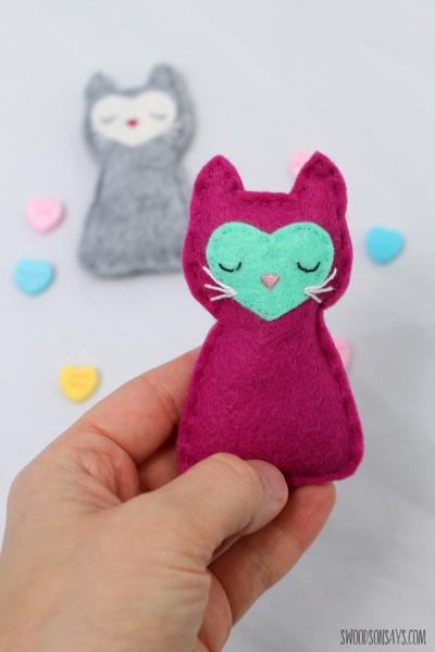 Valentine's Pocket Kitty Cat Pattern