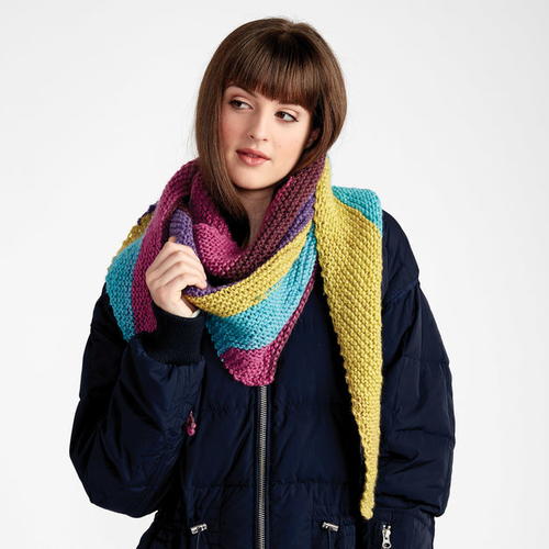 Poppy Knit Triangle Shawl Poppy Knit Triangle Shawl