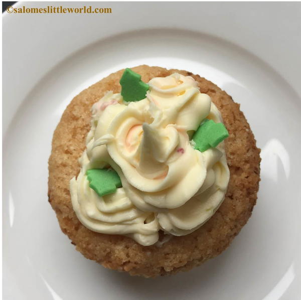 Coconut and Cardamom Cupcake Coconut and Cardamom Cupcake