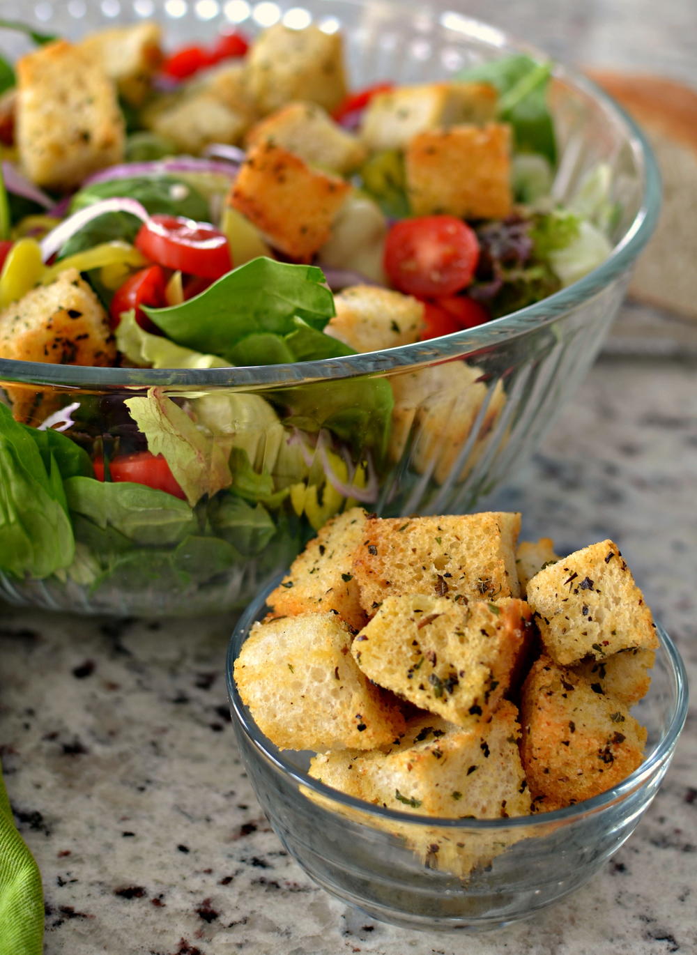 Homemade Croutons | FaveSouthernRecipes.com