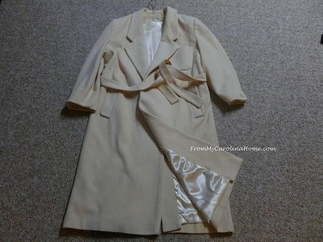 How to Re-line a Winter Coat How to Re-line a Winter Coat