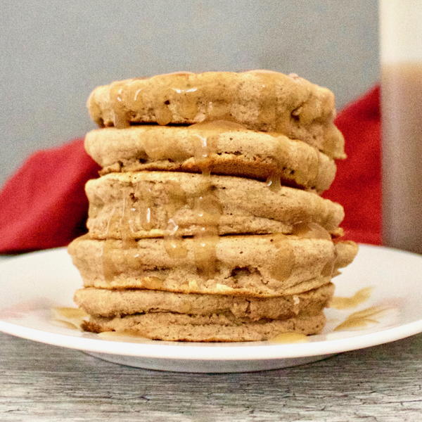 Vegan Gingerbread Pancakes Vegan Gingerbread Pancakes