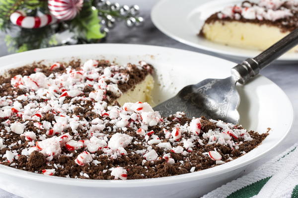 Peppermint Chocolate Frozen Pie