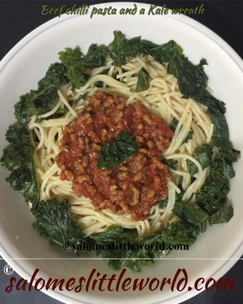 Beef Chili Pasta and a Kale Wreath Beef Chili Pasta and a Kale Wreath