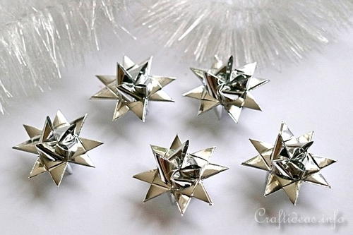 Festive German Paper Star Festive German Paper Star