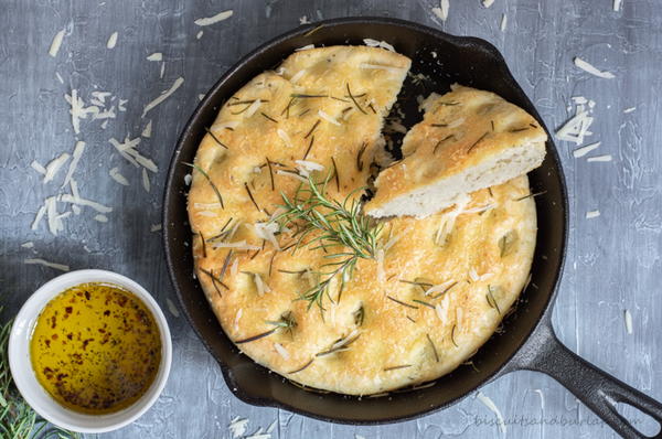 Skillet Focaccia Bread with Herbs and Parmesan Skillet Focaccia Bread with Herbs and Parmesan