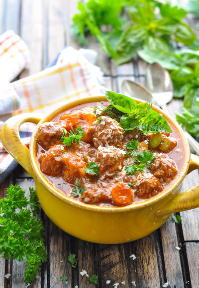 Slow Cooker Italian Meatball Stew