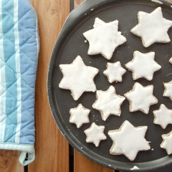 Zimtsterne Cookies Zimtsterne Cookies