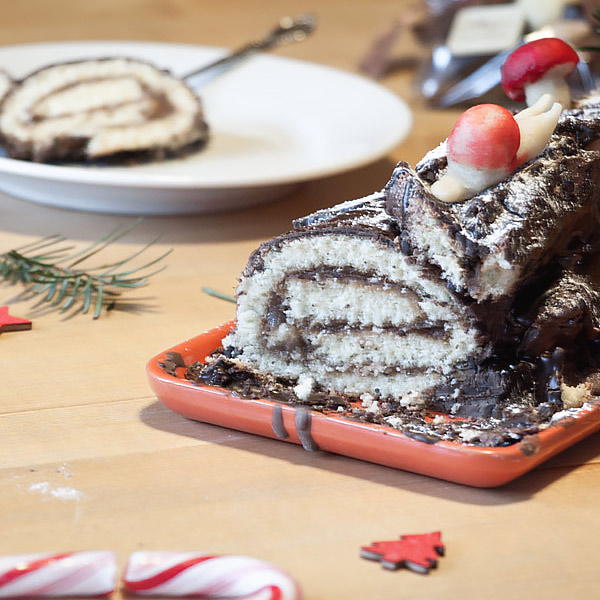 Yule Log | TheBestDessertRecipes.com