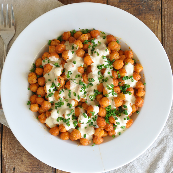 Roasted Spanish Garbanzo Beans with Creamy Garlic Sauce