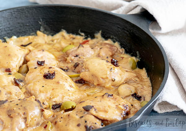 Sauce with Sundried Tomatoes and Olives Sauce with Sundried Tomatoes and Olives