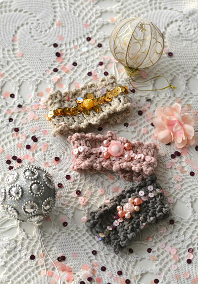 Festive Bracelets Festive Bracelets