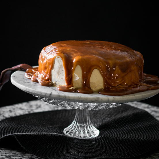 Salted Caramel and Baileys Frosting Christmas Cake Salted Caramel and Baileys Frosting Christmas Cake