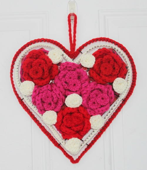 Crochet Rose Heart Valentines Wreath Crochet Rose Heart Valentine's Wreath