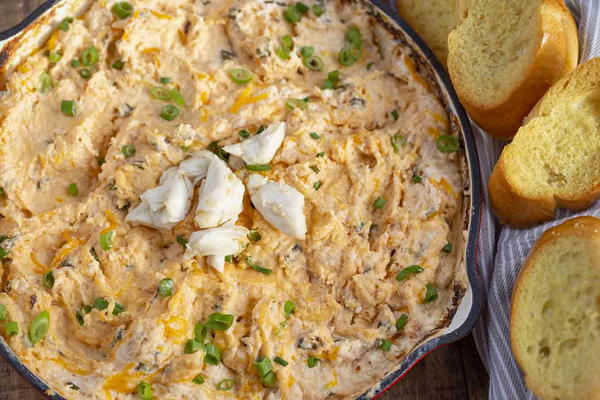 Creamy Cheesy Crab Dip 