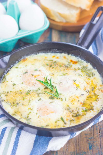 Baked Eggs with Rosemary and Thyme Baked Eggs with Rosemary and Thyme