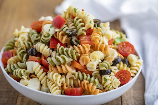 Easy Pasta Salad Easy Pasta Salad