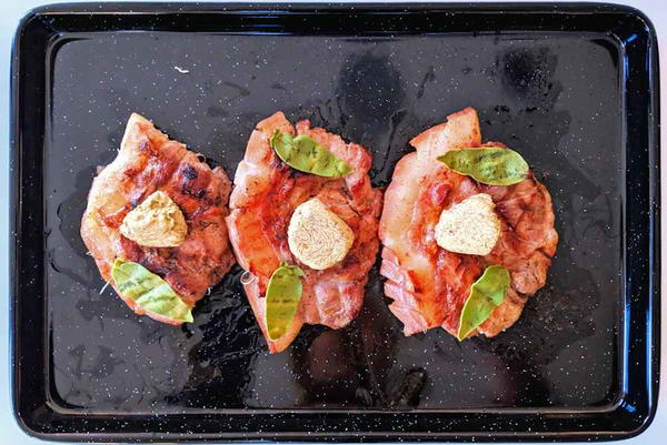 Pork Steaks with Flavored Butter Pork Steaks with Flavored Butter