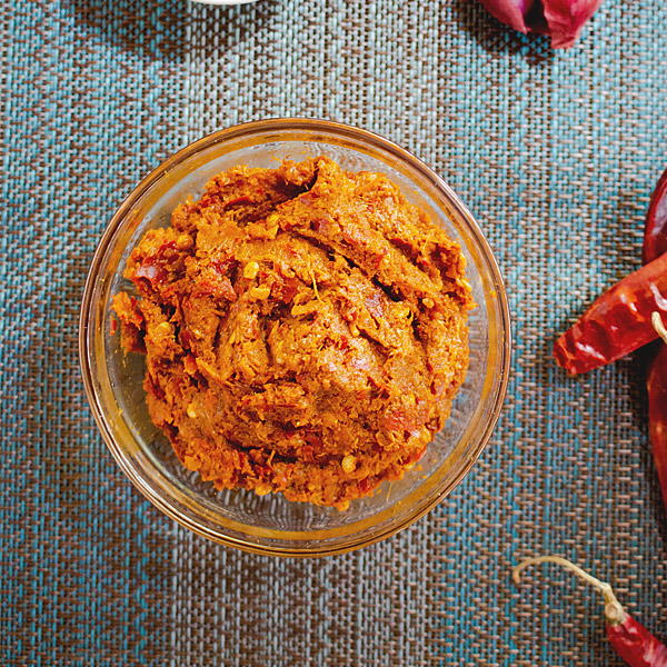 Thai Yellow Curry Paste Thai Yellow Curry Paste