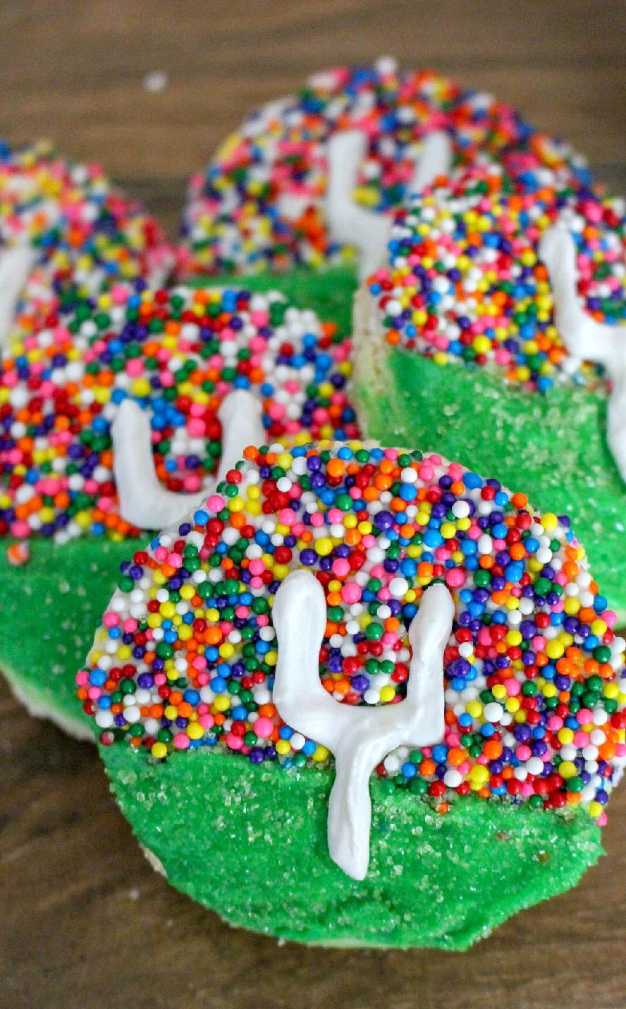 Football results- saturday 14th april footbal.wmv Football Stadium Sugar Cookies | TheBestDessertRecipes.com