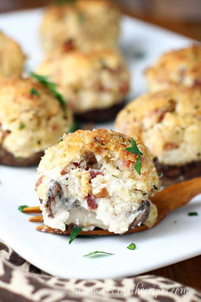 Mouthwatering Stuffed Mushrooms Mouthwatering Stuffed Mushrooms