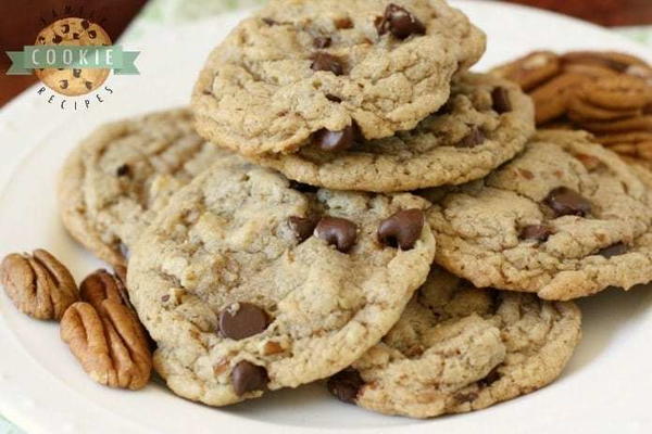 Butter Pecan Chocolate Chip Cookies Butter Pecan Chocolate Chip Cookies