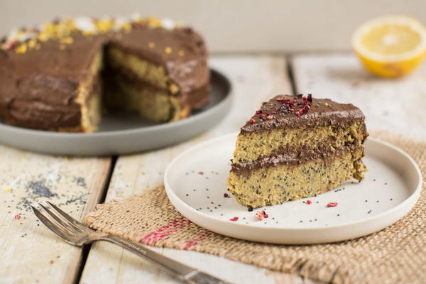 Vegan Lemon Cake with poppy Seeds Vegan Lemon Cake with poppy Seeds