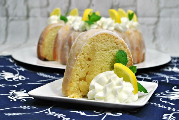 Lemon Bundt Cake Lemon Bundt Cake